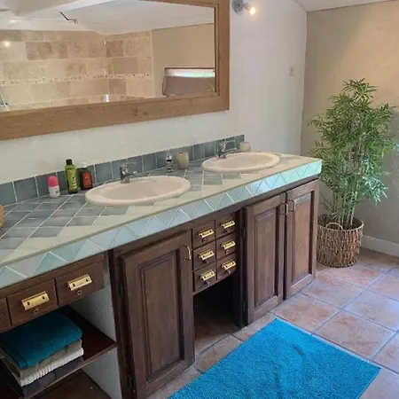 4 Etoiles Climatisee, Piscine, Parking Villa