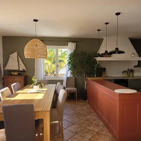 Corinthe - 4 Etoiles 160m2, Climatisee, Piscine, Parking Saint-Cyr-sur-Mer