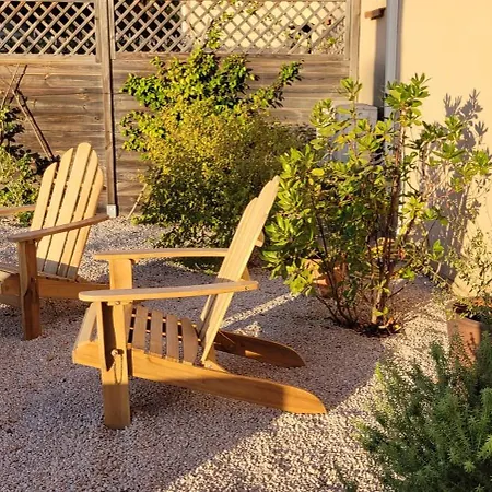 Corinthe - 4 Etoiles 160m2, Climatisee, Piscine, Parking Villa *
